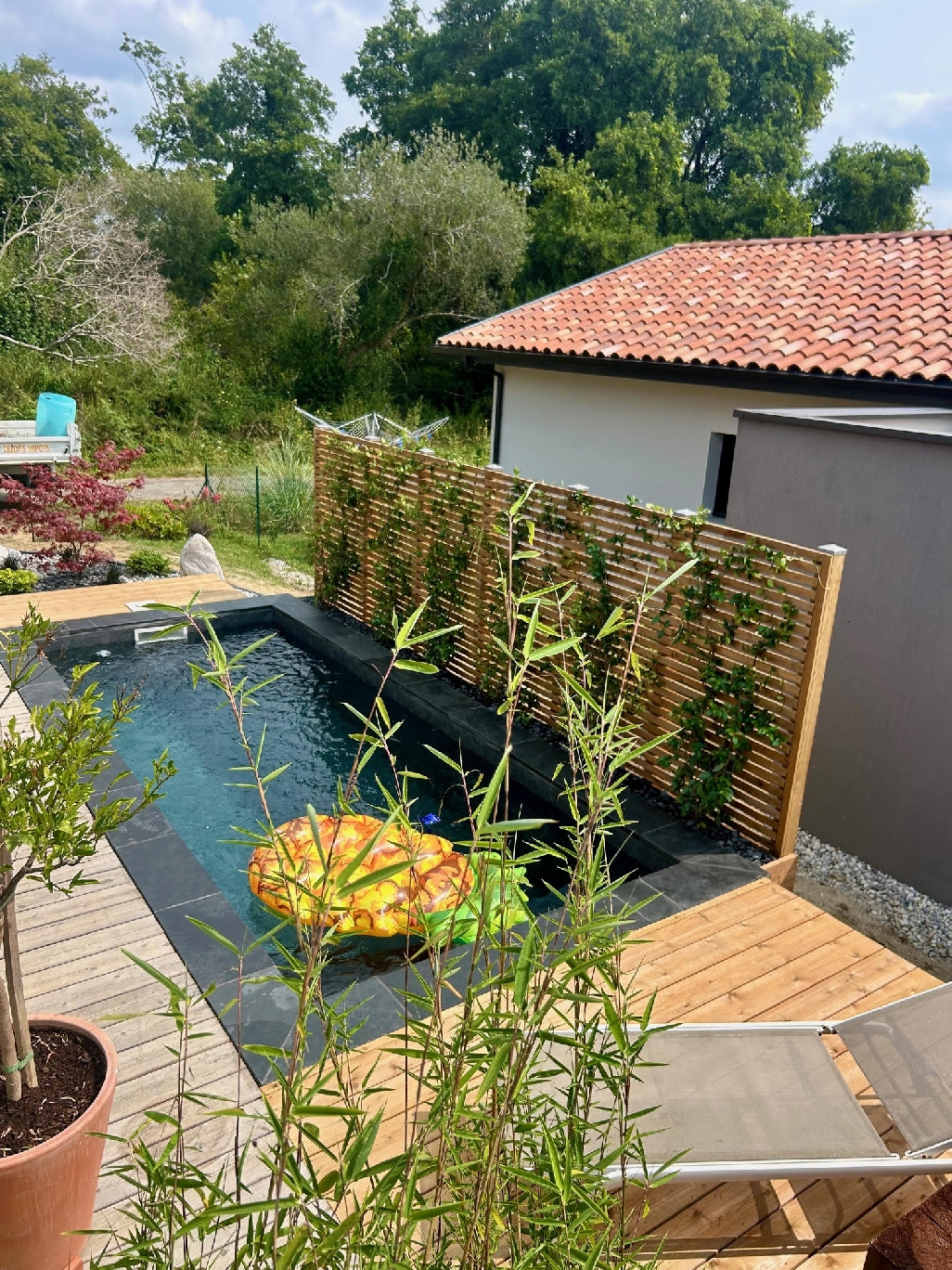 Aménagement autour d’une piscine sur Angresse