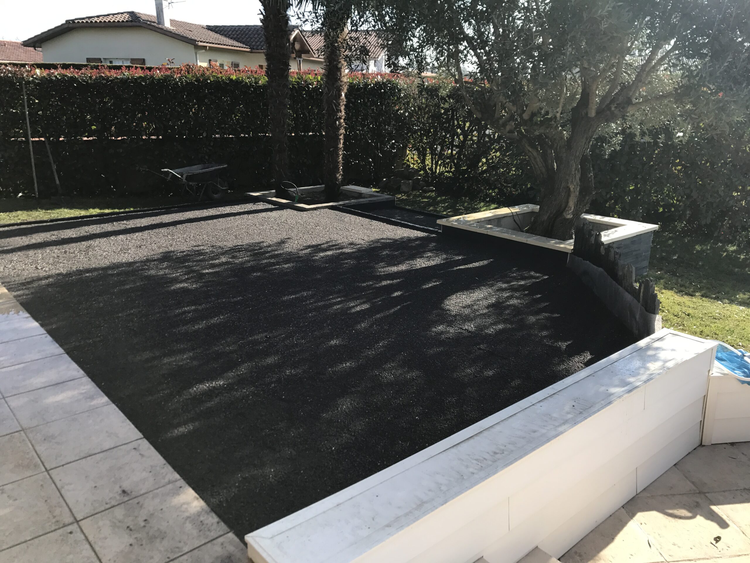 Création d'une terrasse en pavé granit à Orthevielle